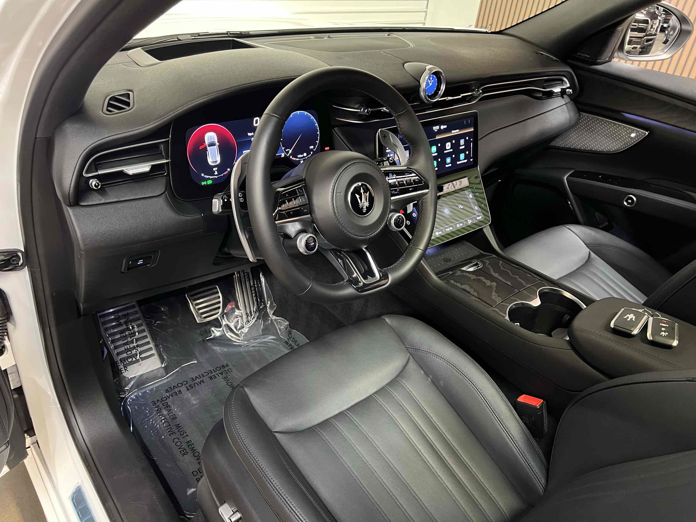 Used 2023 Maserati Grecale Modena AWD/4WD image 3