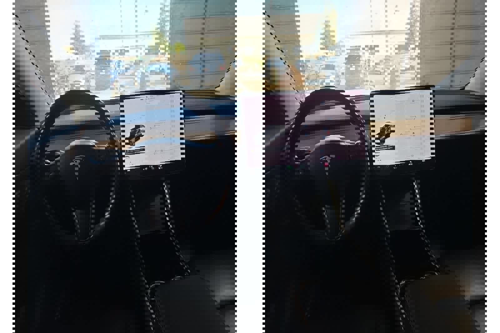 Used 2019 Tesla Model 3 Standard Range image 16