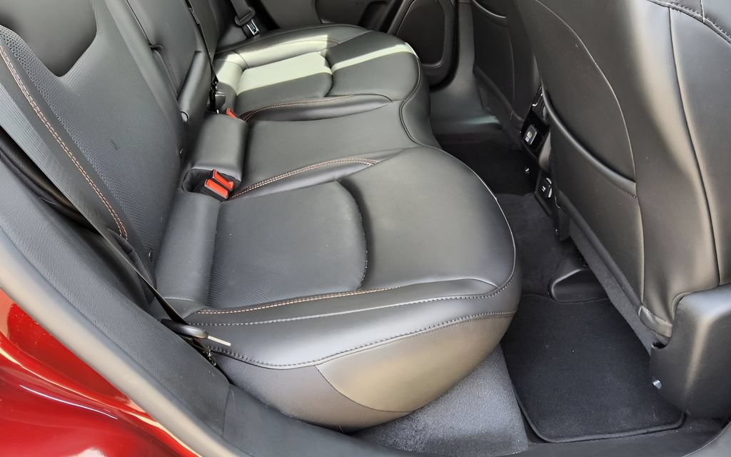 Used 2022 Jeep Compass Limited AWD/4WD image 31