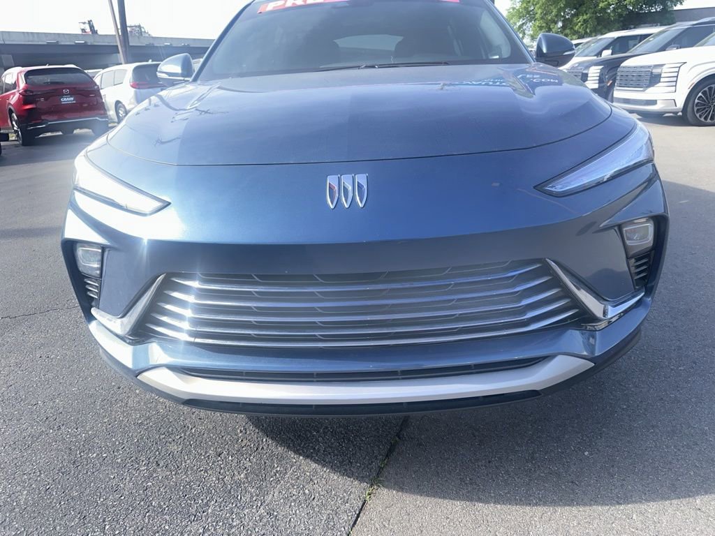 Used 2025 Buick Envista Preferred image 12