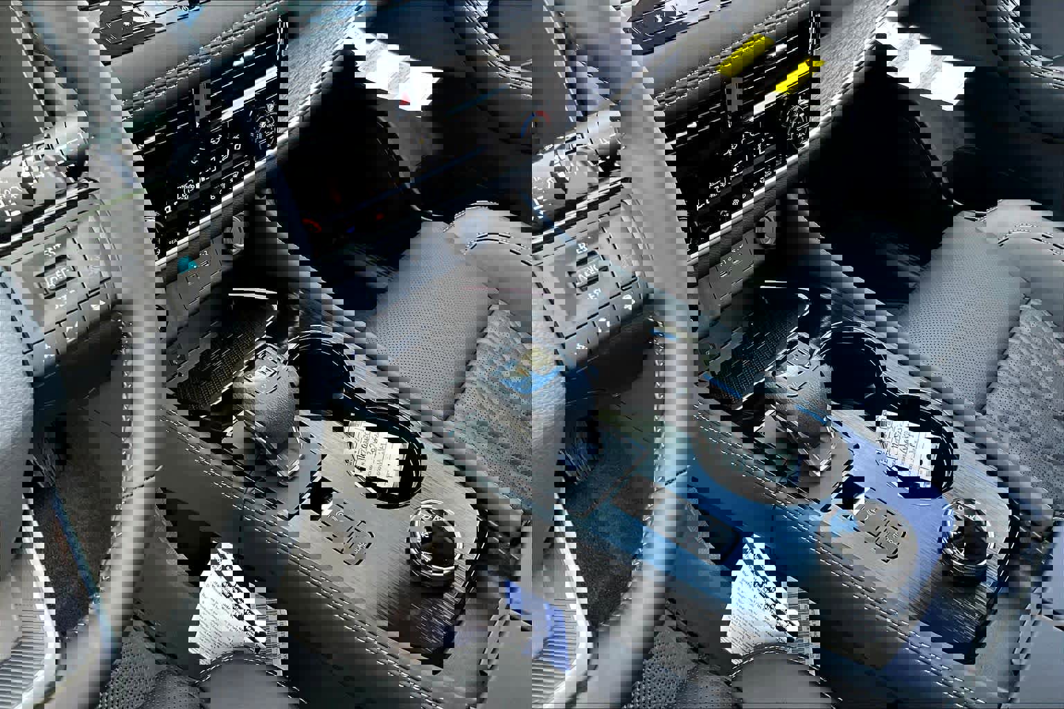 New 2026 Nissan Rogue Platinum image 7