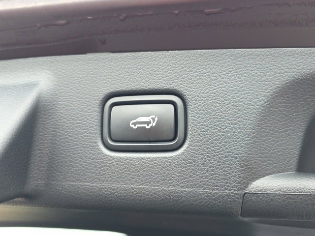 Used 2023 Hyundai Palisade SEL w/ Premium Package image 28