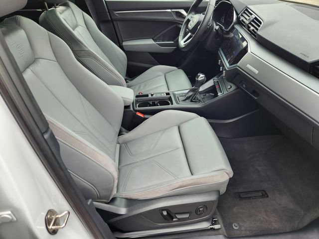 Used 2023 Audi Q3 2.0T Premium Plus w/ Premium Plus Package image 6