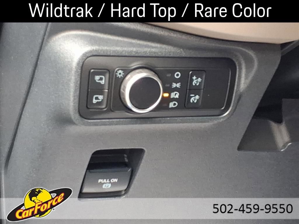 Used 2024 Ford Bronco Wildtrak image 18