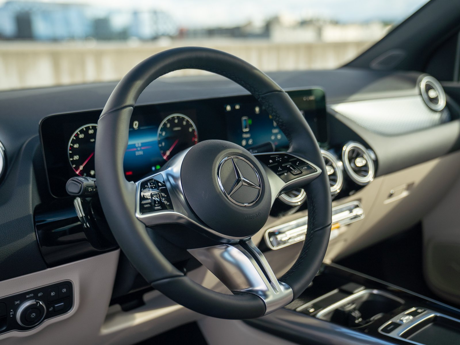 Certified 2026 Mercedes-Benz GLA 250 4MATIC image 17