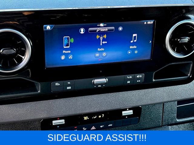 Used 2025 Mercedes-Benz Sprinter 2500 image 14