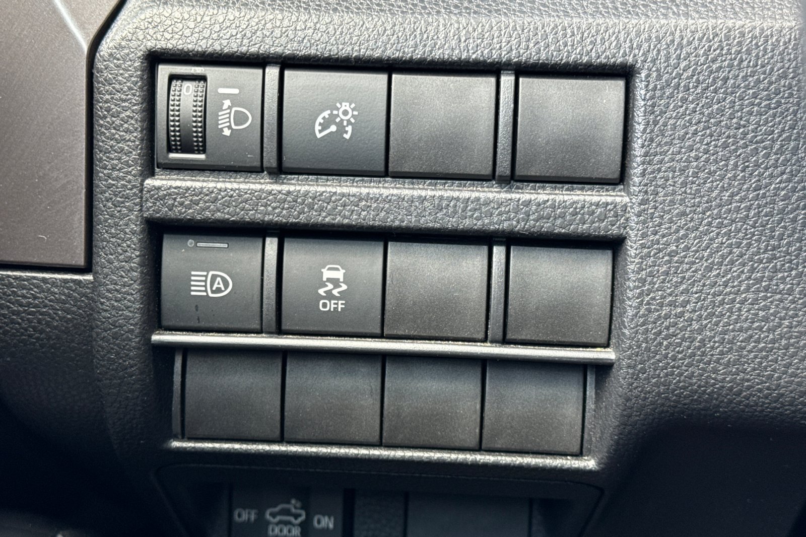 Certified 2024 Toyota Tacoma TRD Sport AWD/4WD image 32