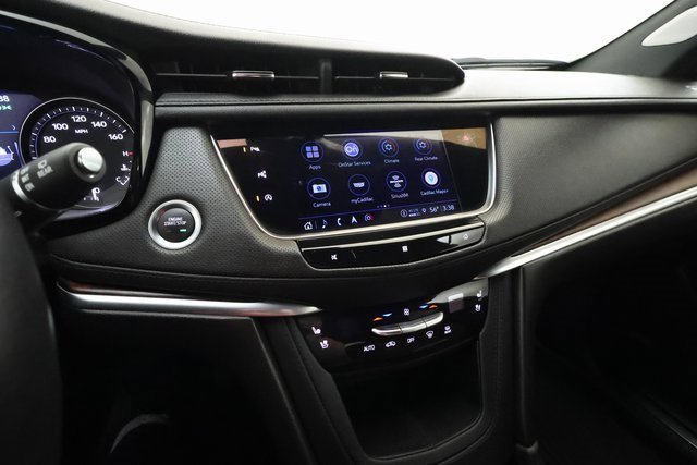 Used 2021 Cadillac XT5 Premium Luxury image 17