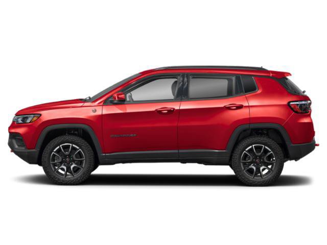 Used 2025 Jeep Compass Trailhawk AWD/4WD video 3