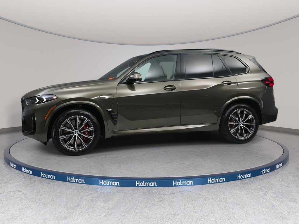 New 2026 BMW X5 xDrive50e w/ M Sport Package image 8