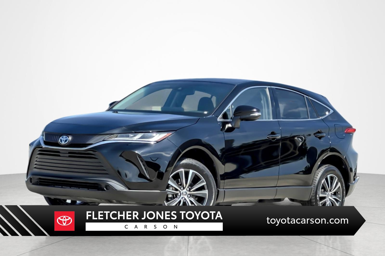 Used 2024 Toyota Venza LE AWD/4WD image 1