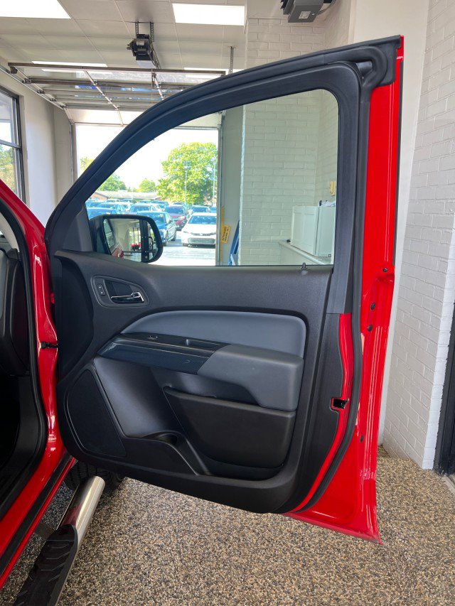 Used 2018 Chevrolet Colorado Z71 image 13