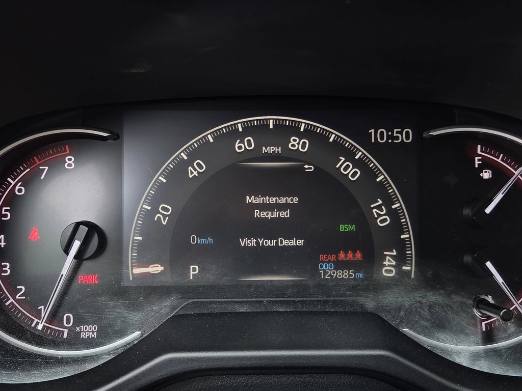 Used 2023 Toyota RAV4 XLE FWD image 23