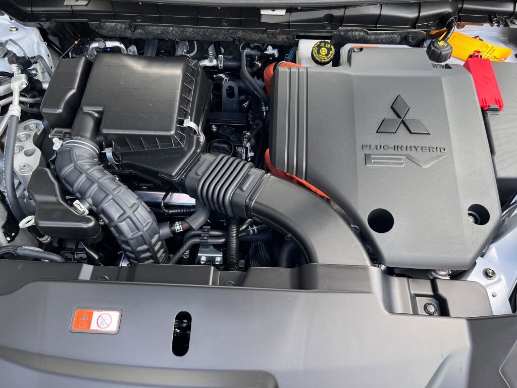 New 2025 Mitsubishi Outlander SEL Black Edition image 34