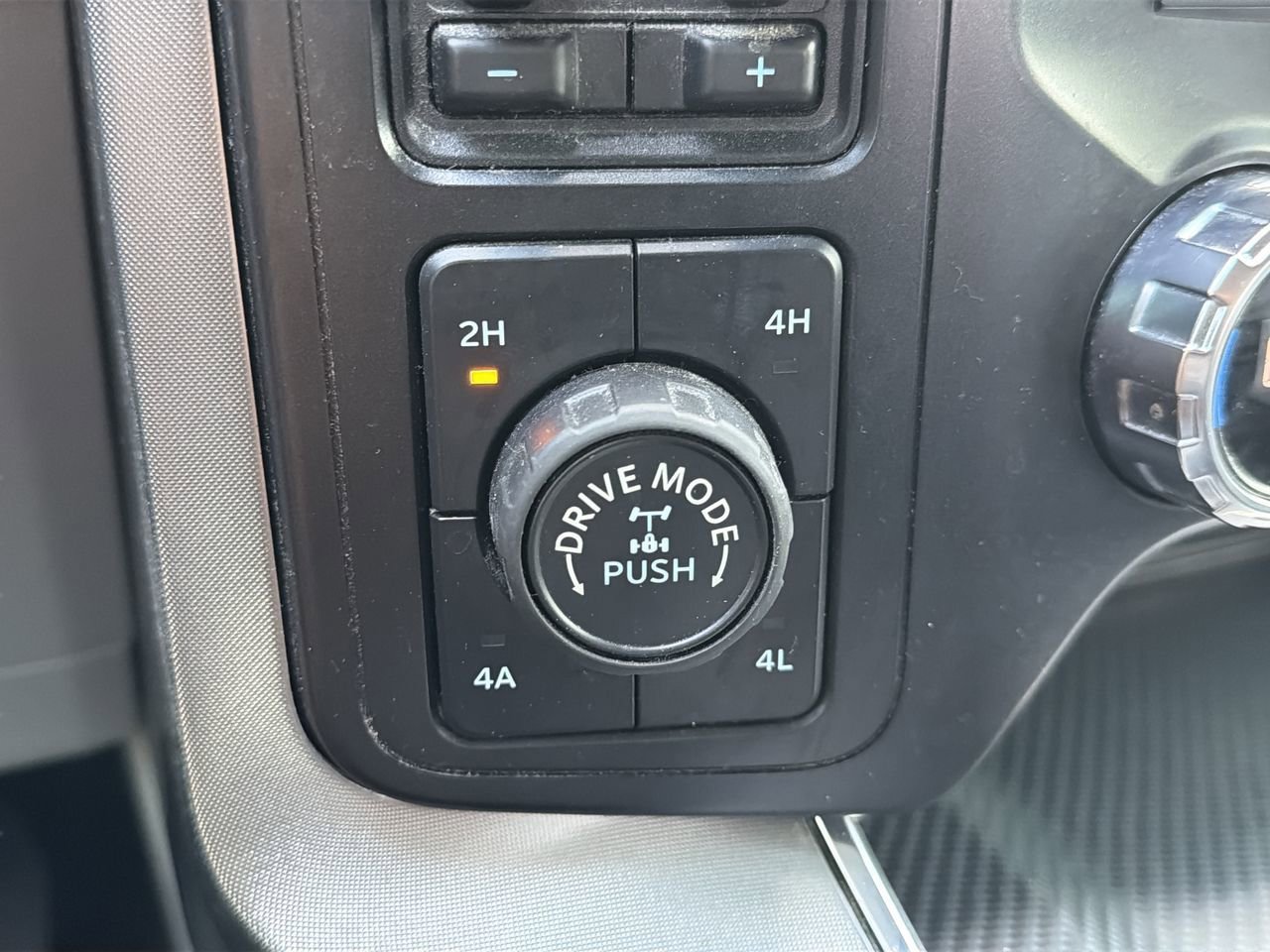 Used 2021 Ford F150 Limited AWD/4WD image 25