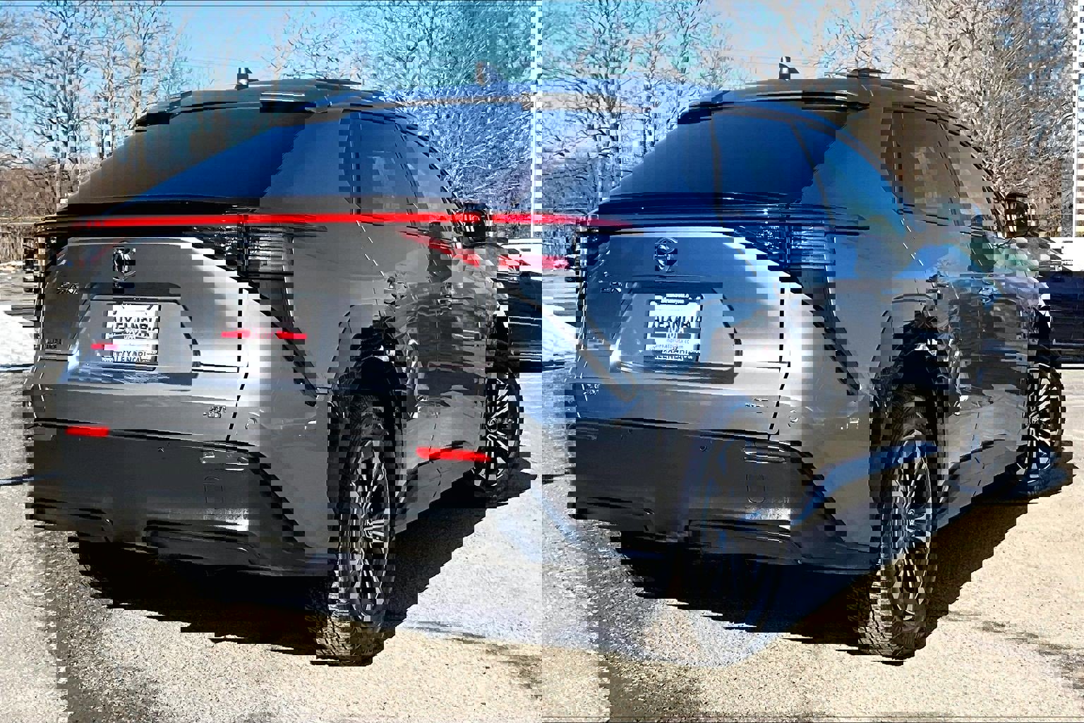 Used 2025 Toyota bZ4X AWD w/ Weather Package image 11