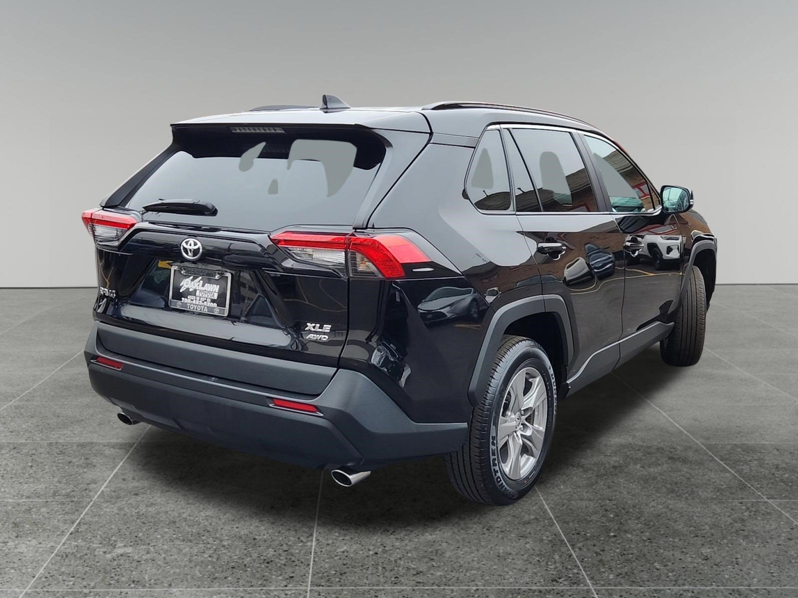 Certified 2025 Toyota RAV4 XLE image 7