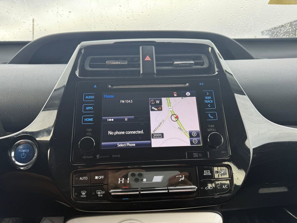 Used 2018 Toyota Prius Prime Plus image 30
