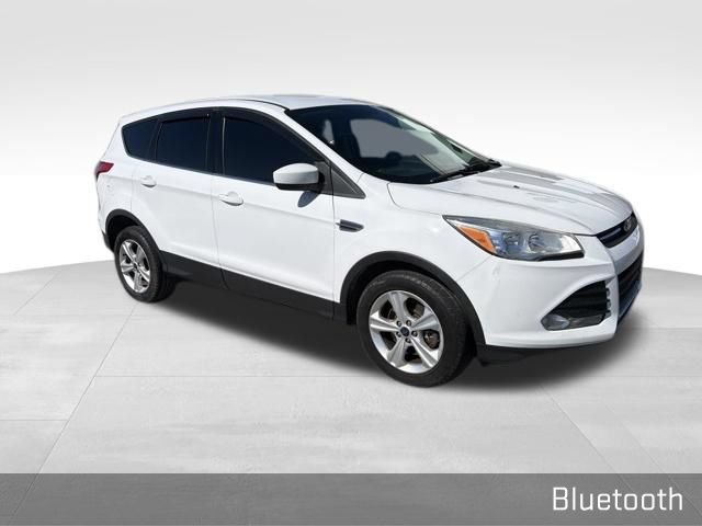 Used 2016 Ford Escape SE w/ SE Cold Weather Package AWD/4WD video 2