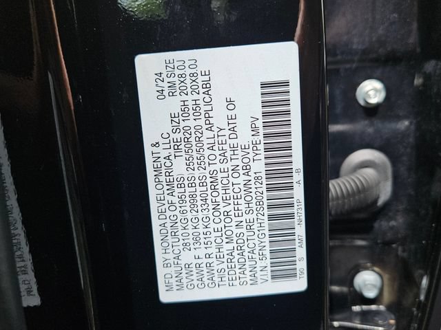 Certified 2025 Honda Pilot Touring image 16