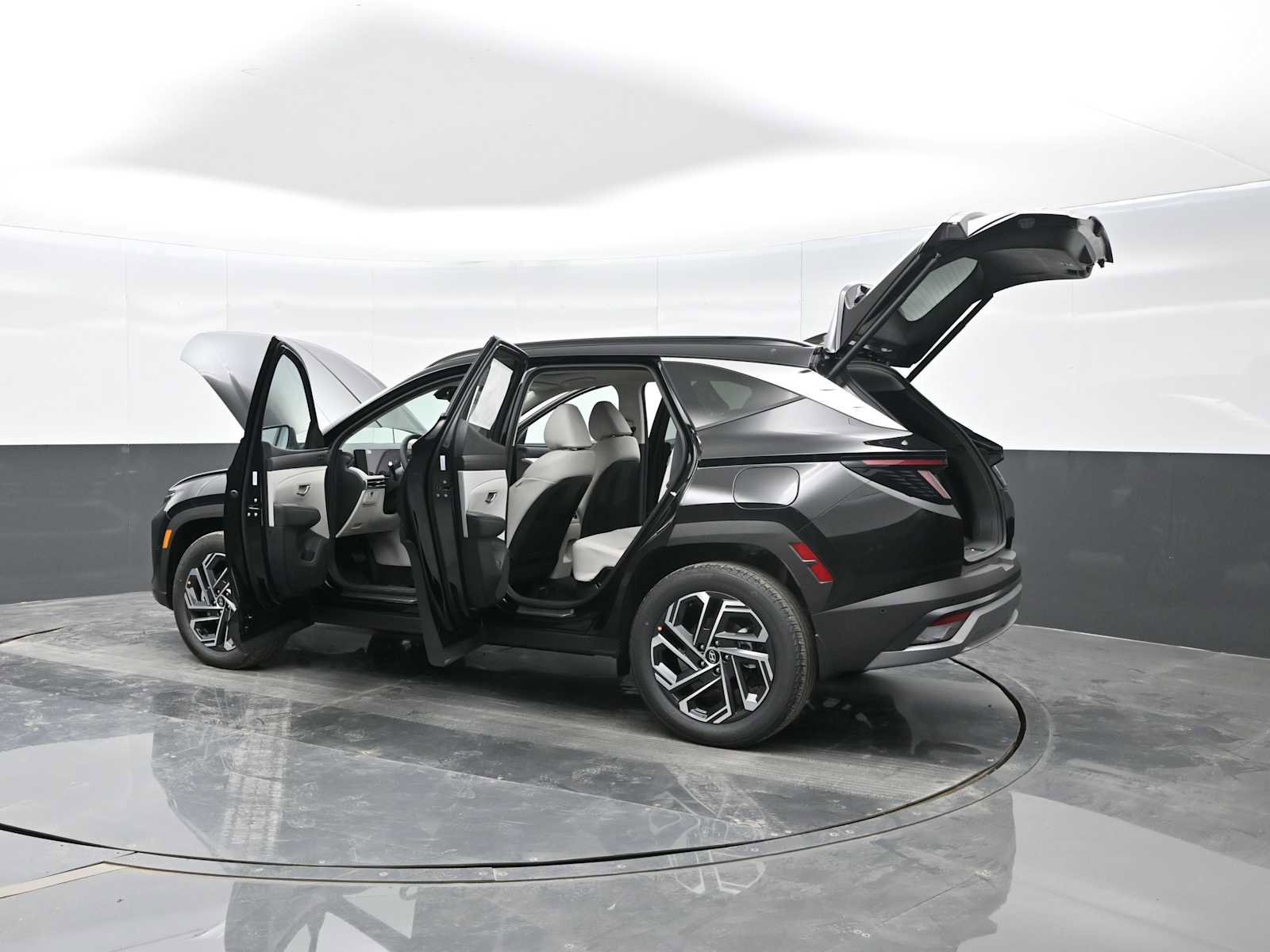 New 2026 Hyundai Tucson Limited image 31