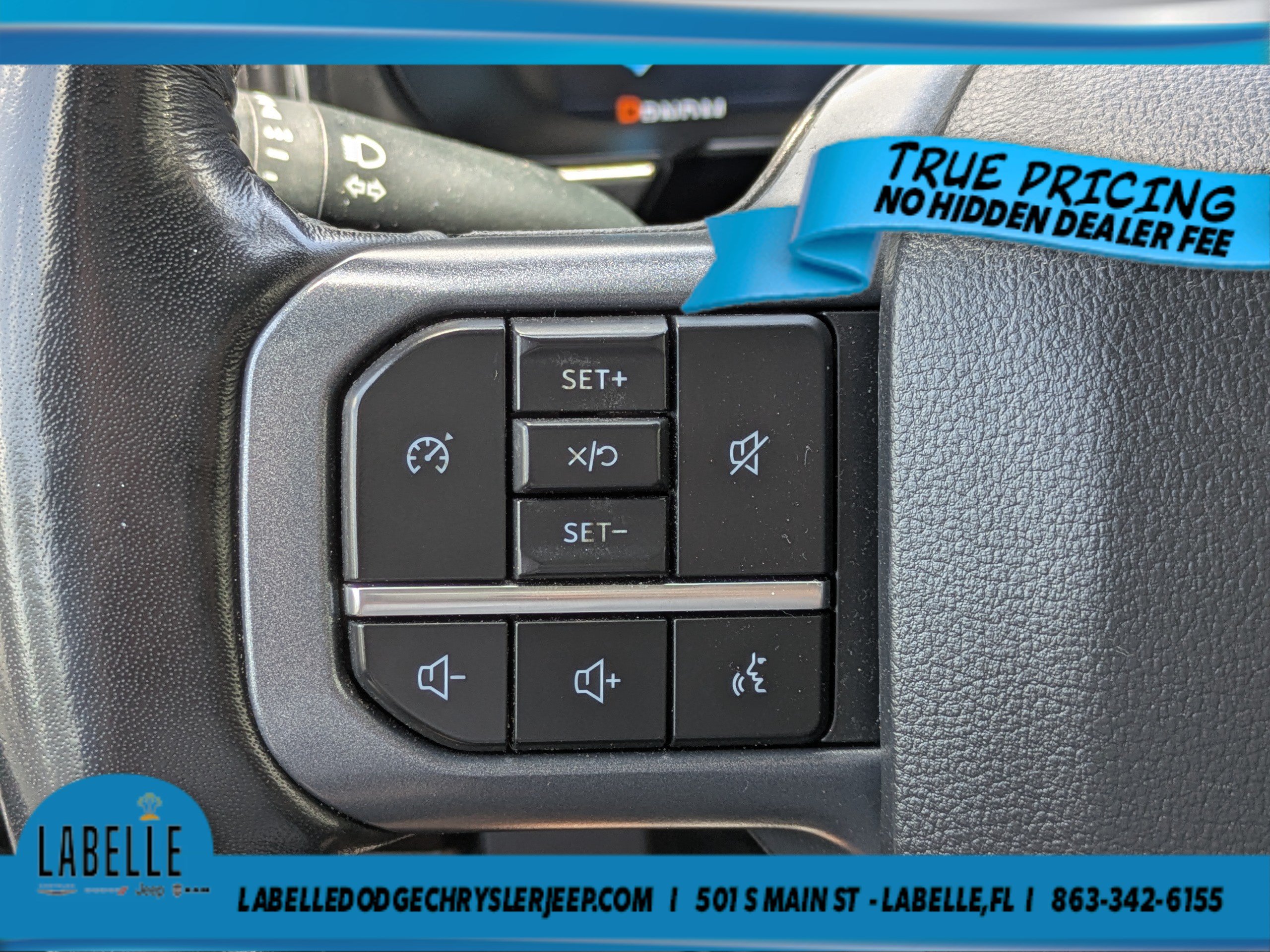 Used 2023 Ford F250 4x4 Crew Cab Super Duty image 22