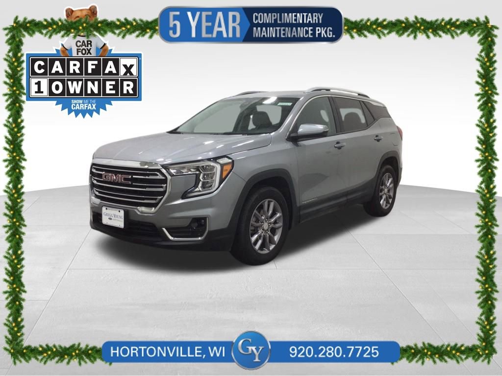 Used 2024 GMC Terrain SLT image 1