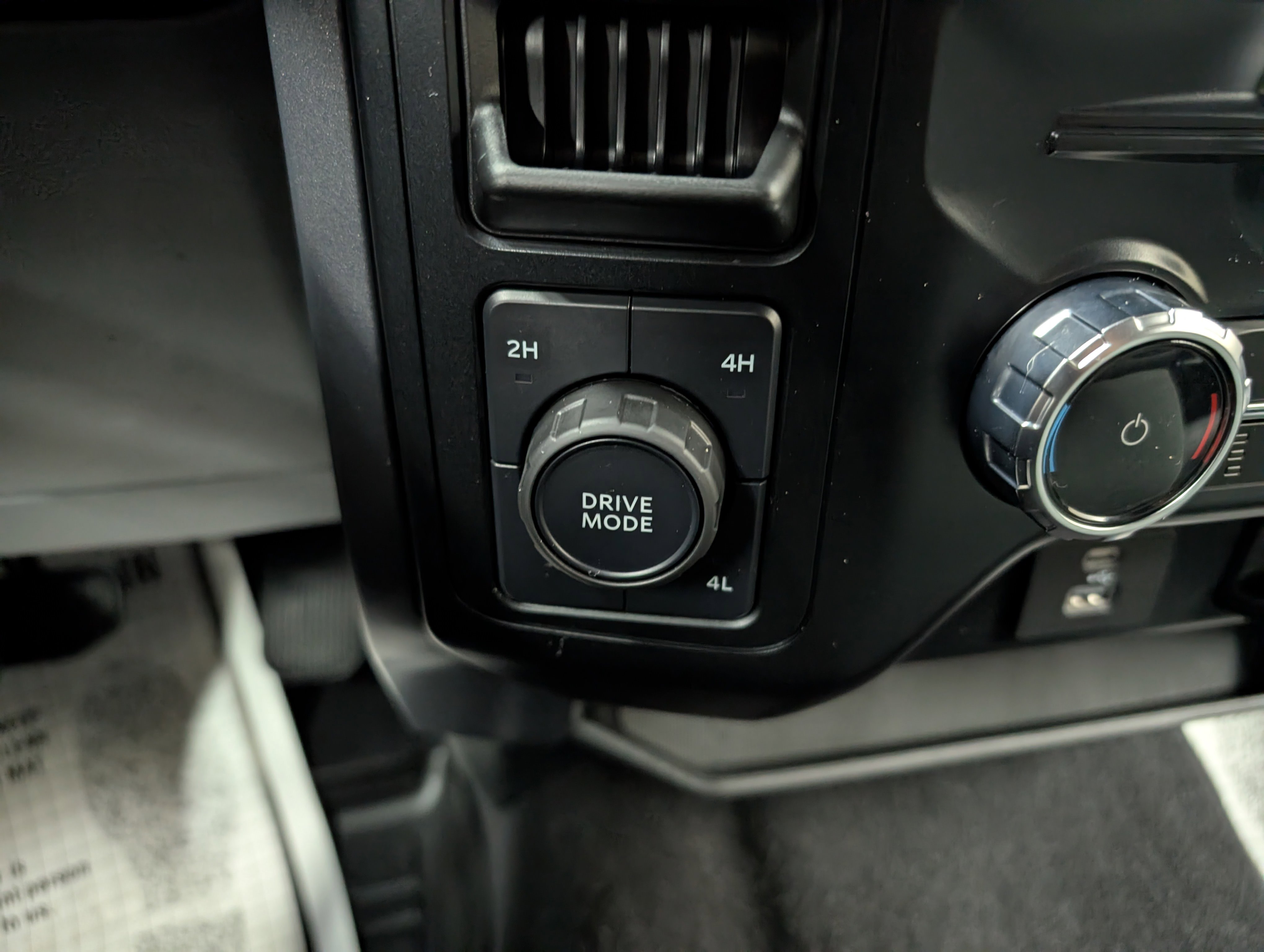 Used 2023 Ford F150 XLT w/ Equipment Group 302A High image 19