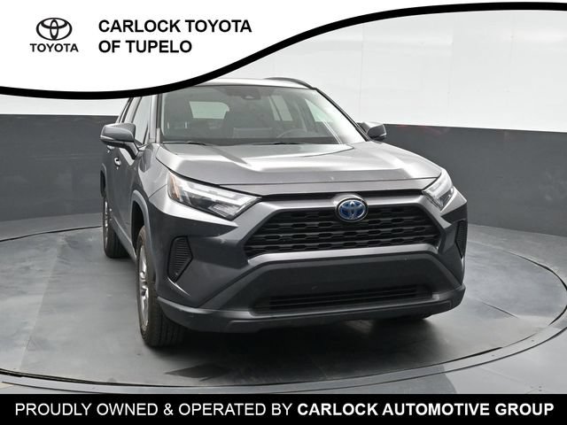 Used 2022 Toyota RAV4 XLE w/ Convenience Package AWD/4WD image 7