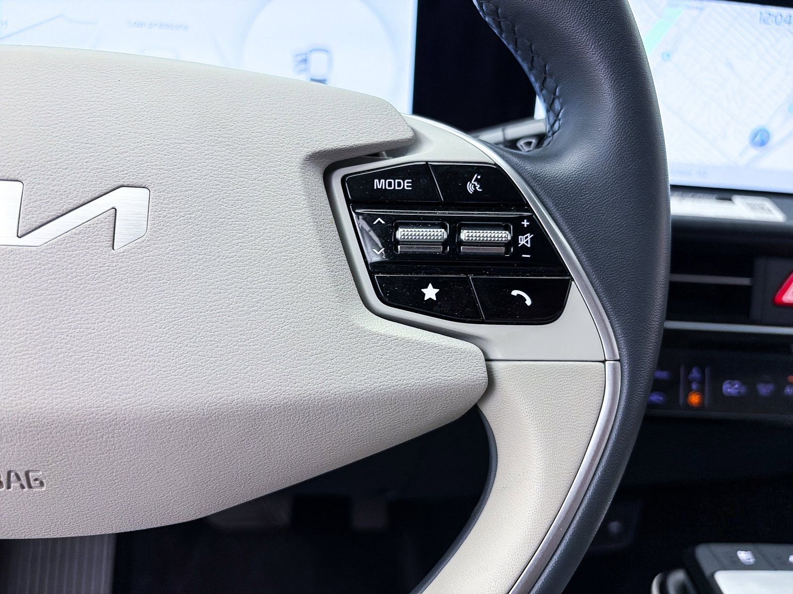 Used 2023 Kia EV6 Wind w/ Wind Technology Package image 32