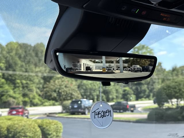 New 2026 Chevrolet Tahoe High Country RWD image 32