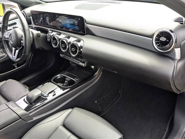 Used 2019 Mercedes-Benz A 220 4MATIC image 21