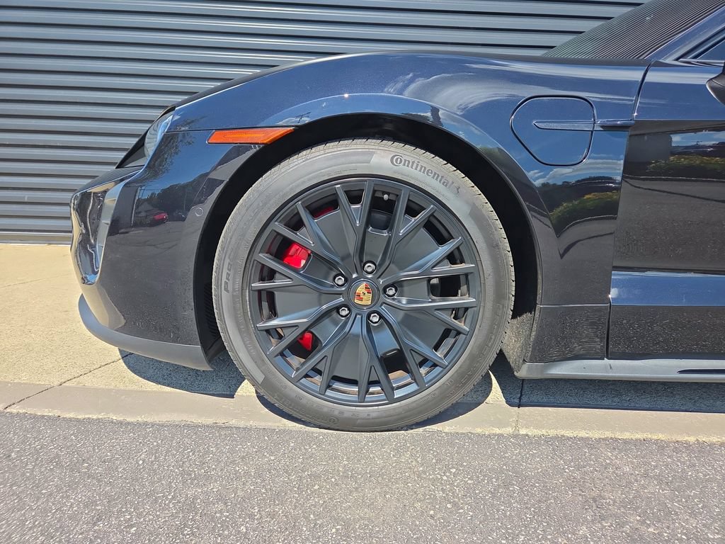 Certified 2022 Porsche Taycan GTS AWD/4WD image 5