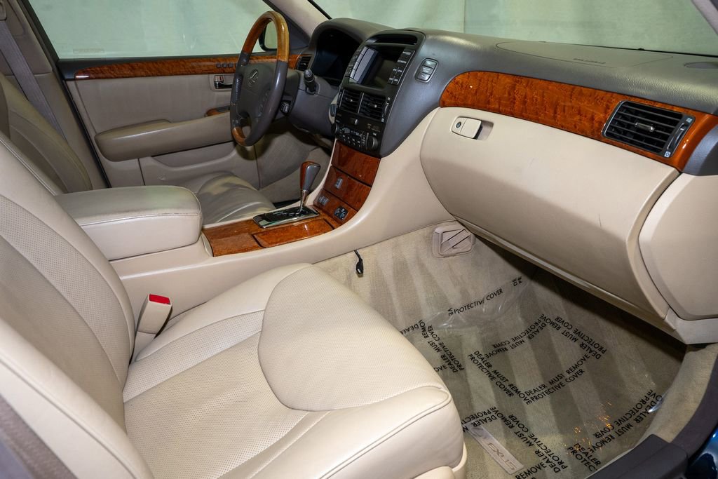 Used 2005 Lexus LS 430 image 19