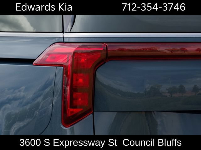 New 2027 Kia Carnival SX FWD image 13