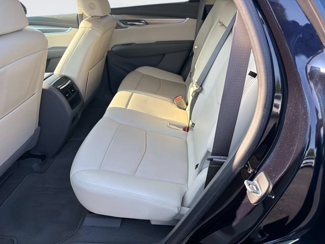 Used 2021 Cadillac XT5 Premium Luxury FWD image 14