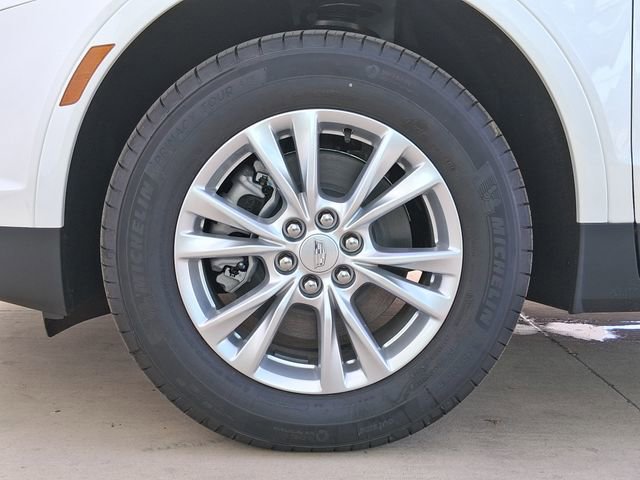 New 2026 Cadillac XT5 Luxury image 24