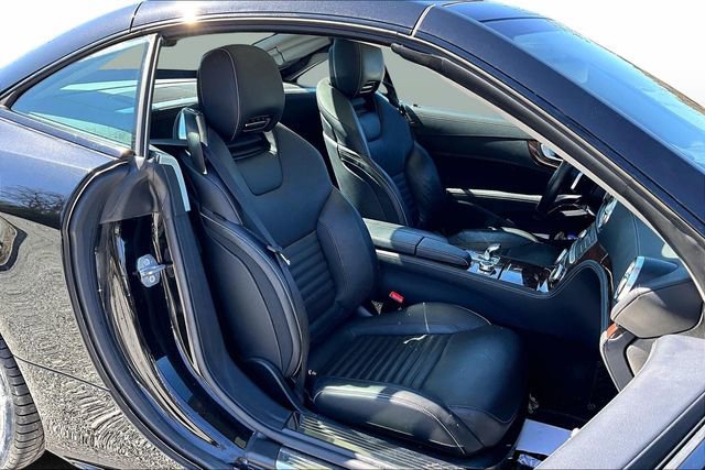 Used 2019 Mercedes-Benz SL 550 image 12