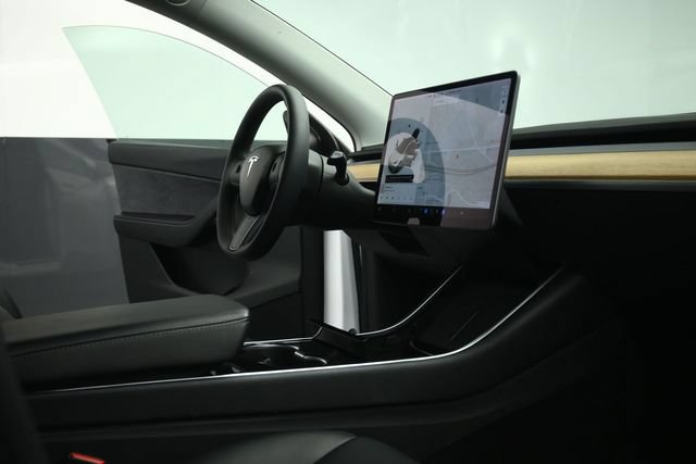 Used 2020 Tesla Model Y Long Range AWD/4WD image 57