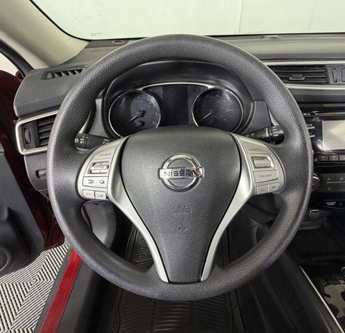 Used 2016 Nissan Rogue S FWD image 10