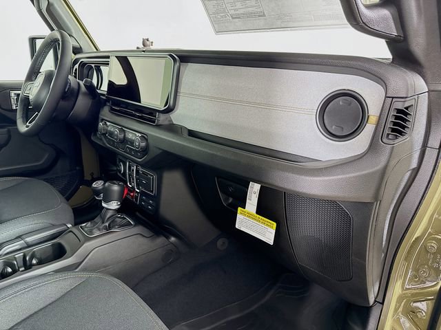 New 2026 Jeep Gladiator Sport image 30