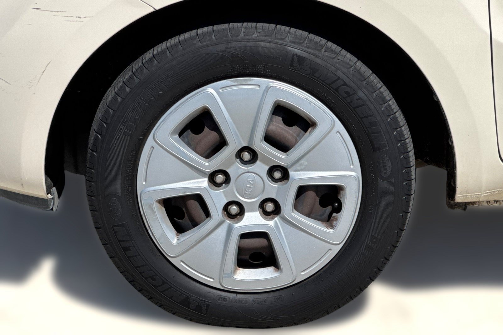 Used 2012 Kia Soul FWD image 12