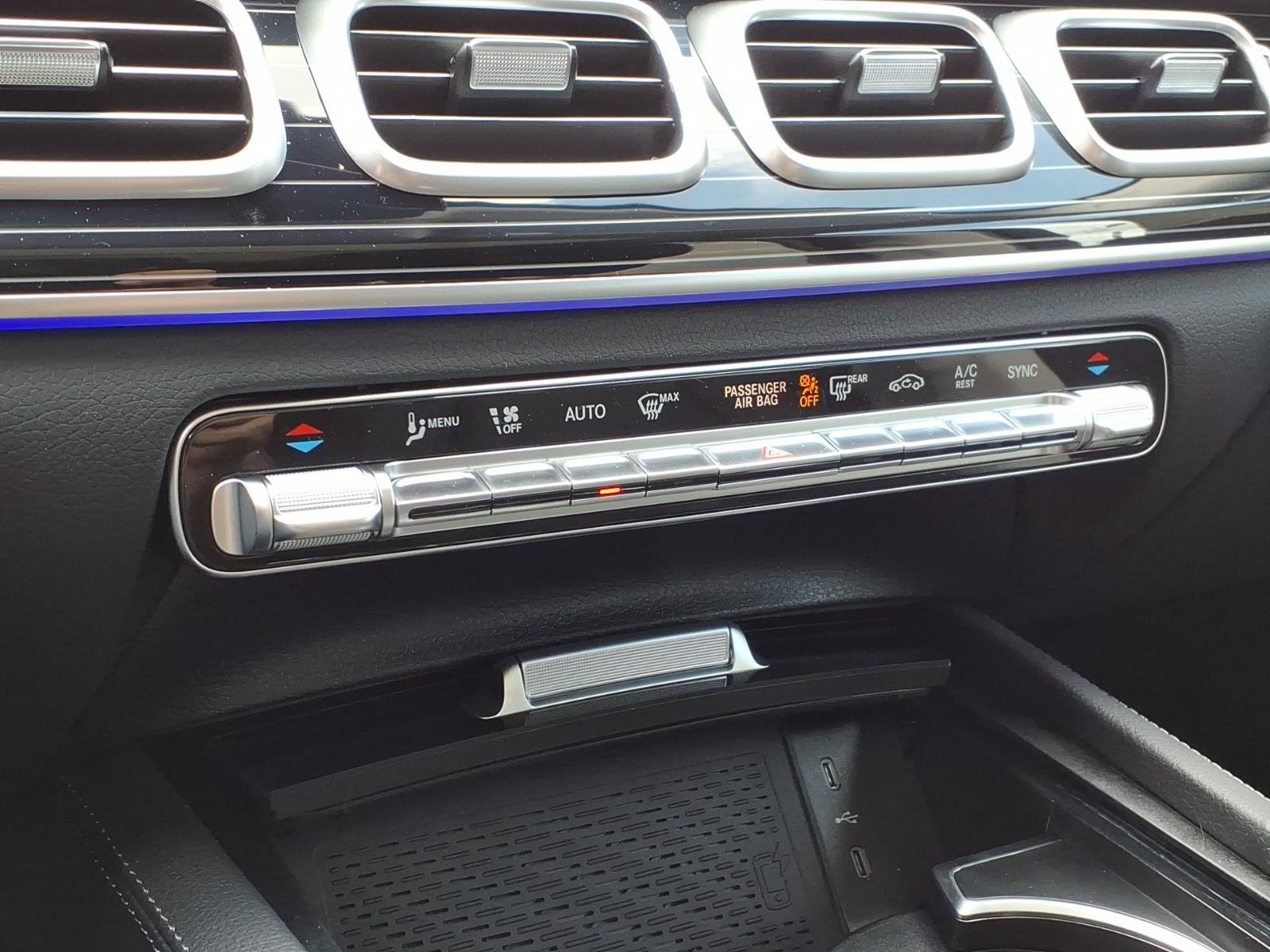 New 2026 Mercedes-Benz GLS 450 4MATIC image 16
