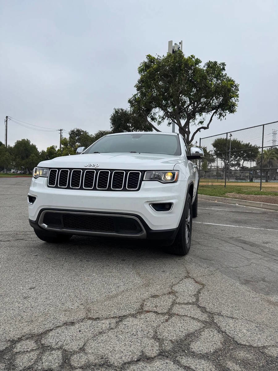 Used 2020 Jeep Grand Cherokee Limited w/ Luxury Group II