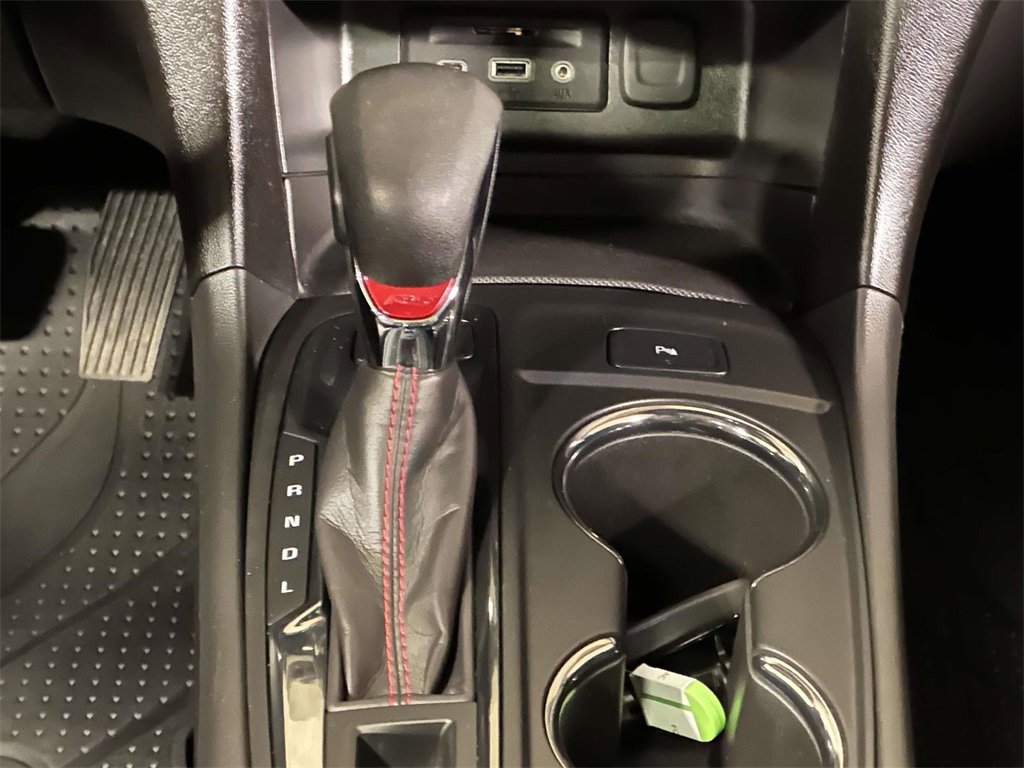 Used 2023 Chevrolet Equinox RS w/ RS Leather Package image 21