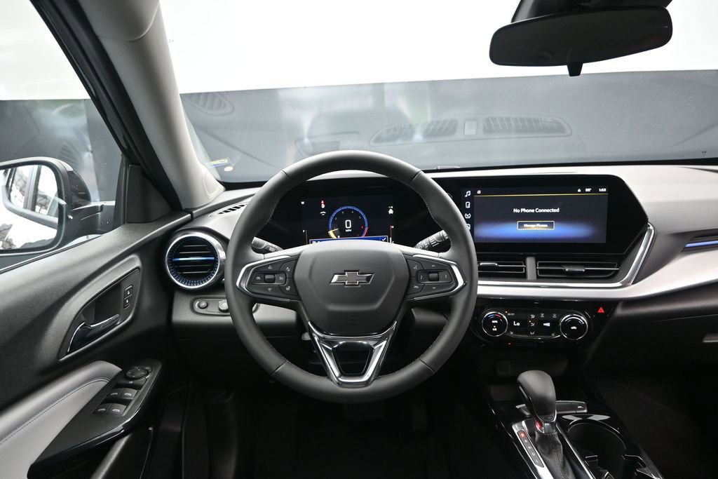 New 2026 Chevrolet Trax LT w/ Driver Confidence Package FWD image 29
