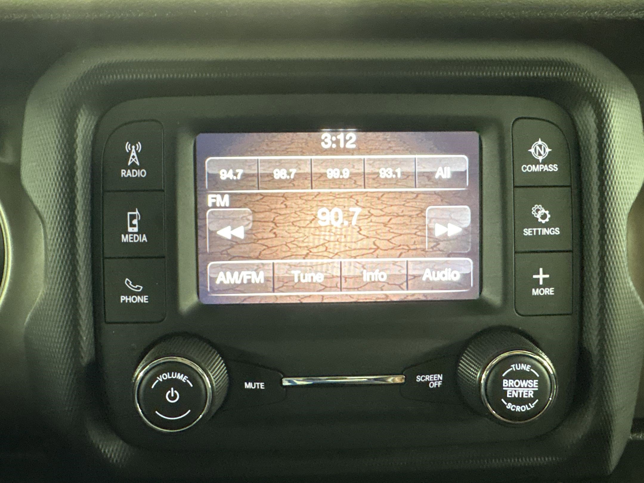 Used 2020 Jeep Wrangler Unlimited Sport S image 18