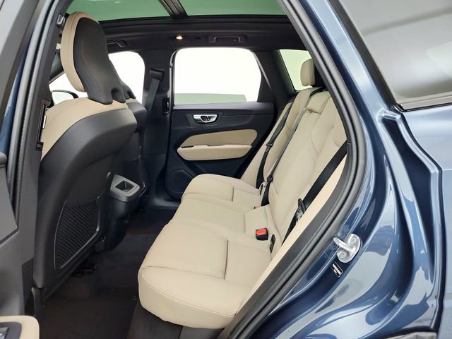 New 2026 Volvo XC60 B5 Plus w/ Climate Package PRO AWD/4WD image 28
