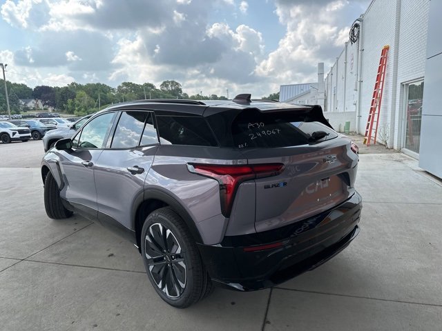 New 2025 Chevrolet Blazer EV RS image 8