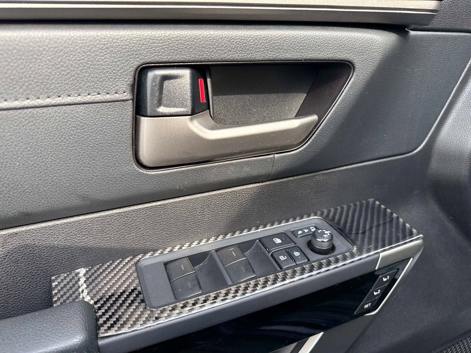 Used 2023 Toyota Tundra Limited image 19